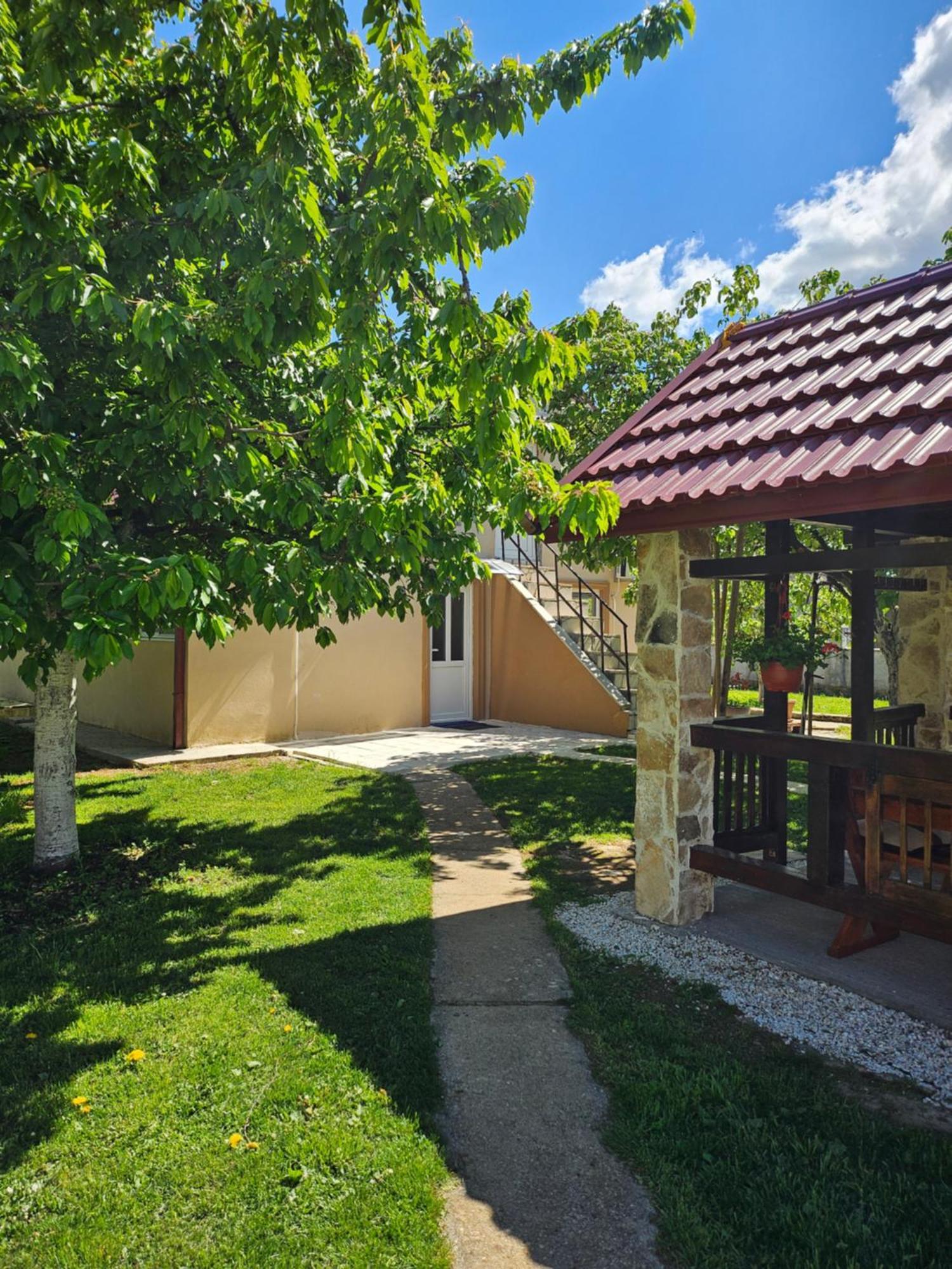 Appartement Calm Nest à Nikšić Extérieur photo